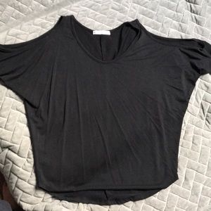 Tresics, Black/charcoal gray cold shoulder shirt